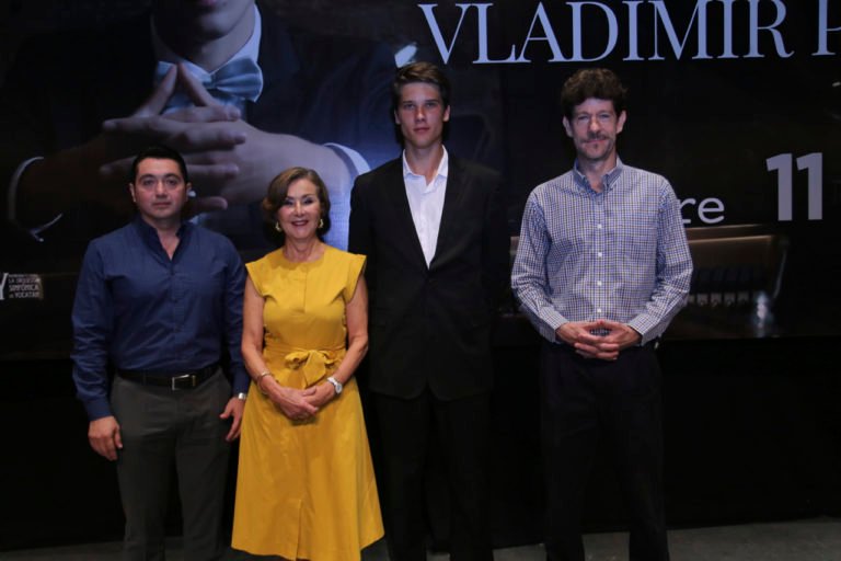 “Vivir con una familia musical es muy difícil”: Vladimir Petrov