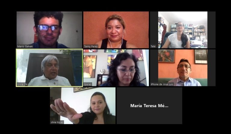 Estudiantes de la Uady presentan exámenes profesionales a distancia