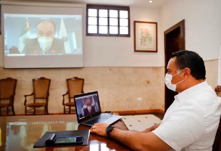 Renán Barrera participa en la reunión nacional