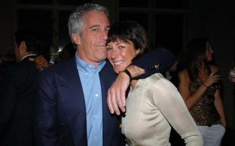 FBI arresta a ex colaboradora de Jeffrey Epstein, Ghislaine Maxwell
