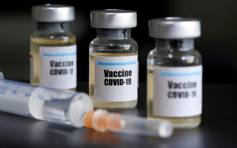 Rusia desarrolla primera vacuna en el mundo contra el coronavirus
