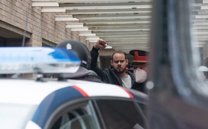 rapero-pablo-hasel-opuso-resistencia_0_27_1200_747