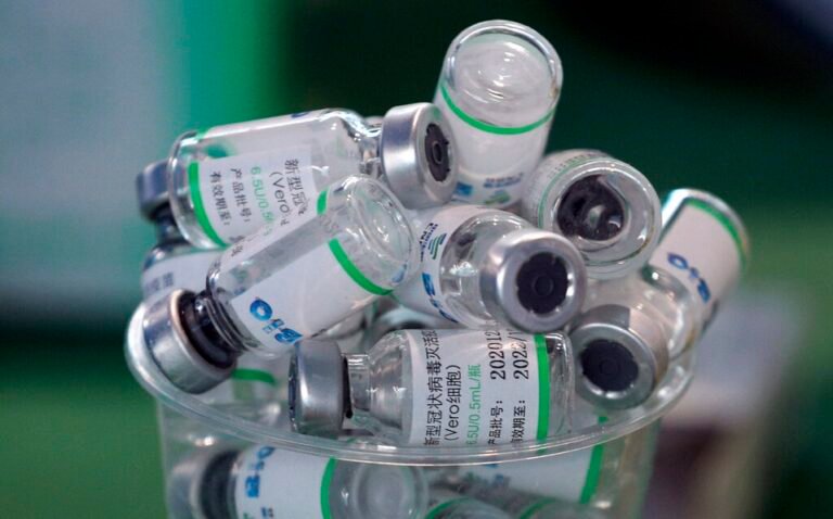 México recibirá 12 millones de dosis de nueva vacuna anticovid de Sinopharm