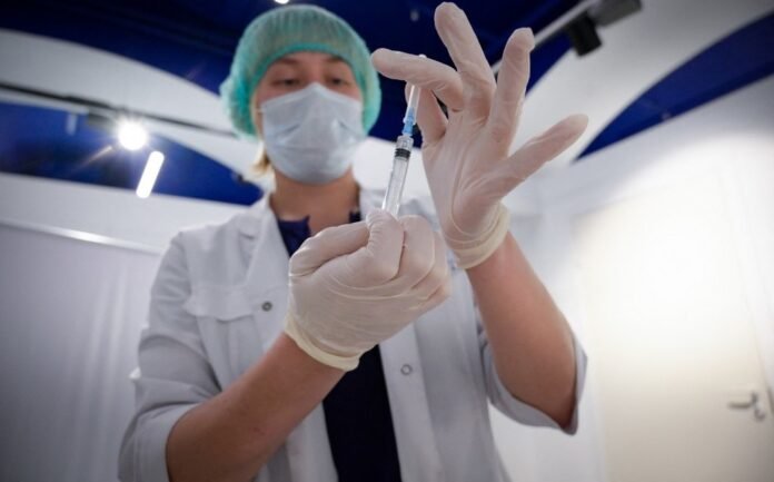 vacunas-coronavirus-siguen-aplicadas-mundo_0_43_1024_637