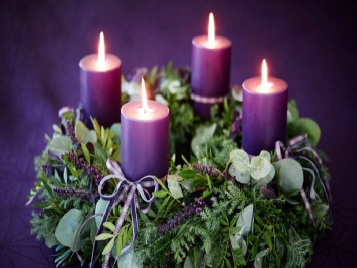 CORONA-DE-ADVIENTO0-COLORES-VELAS-SIGNIFICADO-1024x576-1