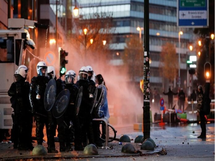 protestas-contra-medidas-covid-1