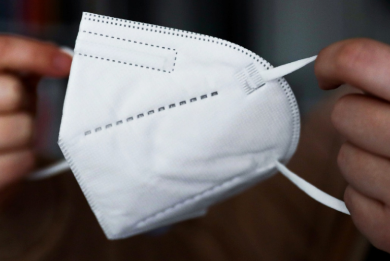 Fabrican nuevo cubrebocas KN95; aumenta la protección contra COVID-19