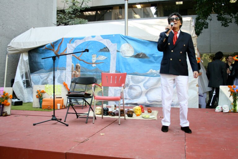 Lamentan muerte del actor Xavier Marc