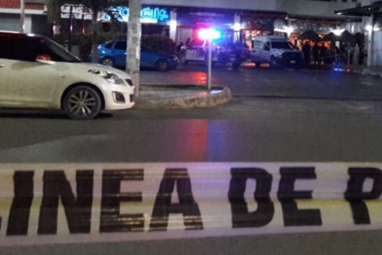 Aparecen mensajes de amenaza a bares de Cancún