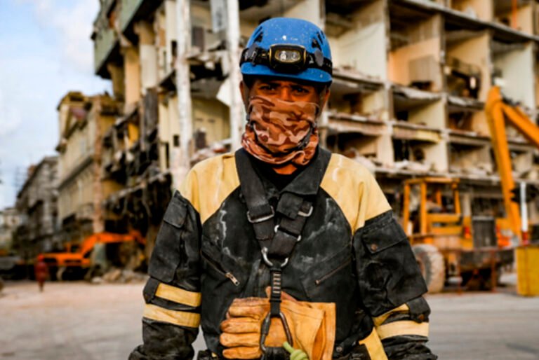 Explosión de hotel Saratoga deja más de 40 muertos, 54 heridos y 17 aún se hallan en el hospital