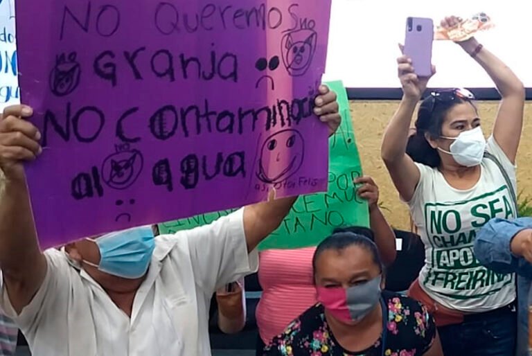 Pobladores de Sitilpech irrumpen en Foro Ambiental de Canaco para protestar contra Kekén