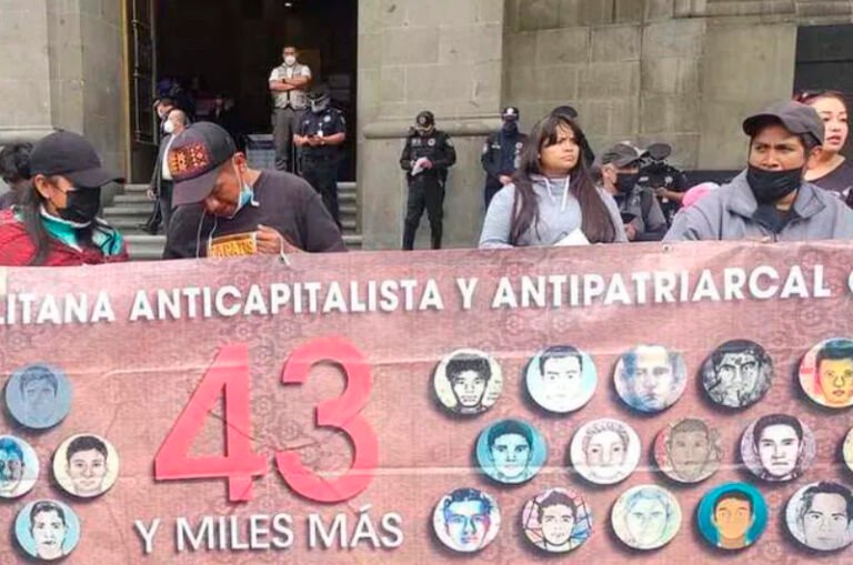 FGR con posibilidad de solicitar orden de aprehensión contra ex mando del Cisen