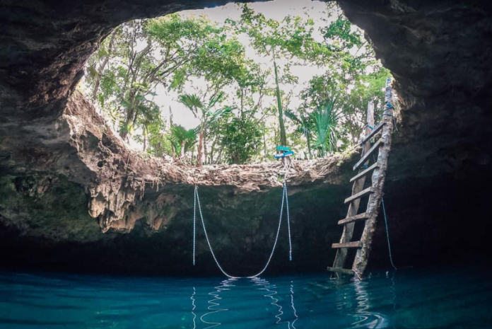 cenotes