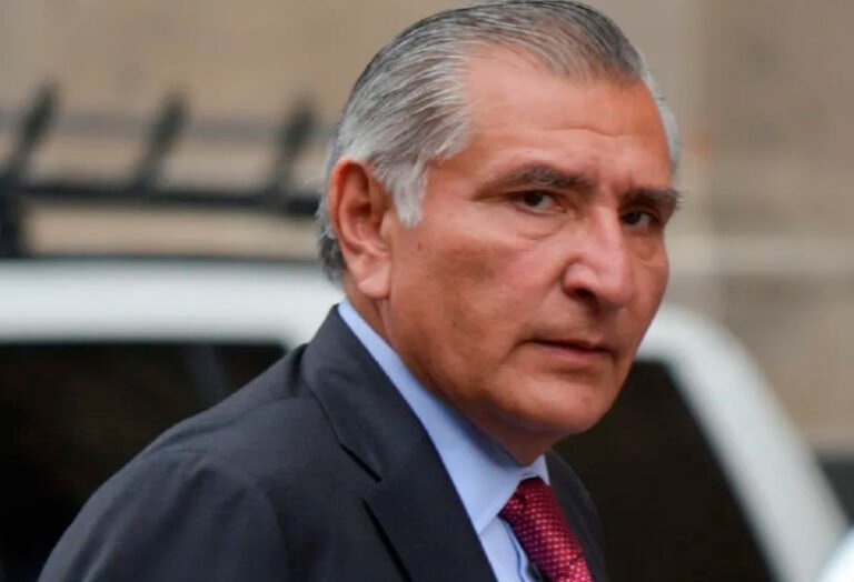 Adán Augusto López, secretario de Gobernación, da positivo a COVID-19