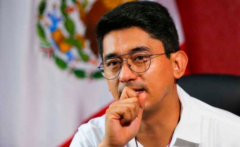 IEEC sanciona a Erick Reyes, dirigente de MORENA, por violentar a  la Alcaldesa Biby Rabelo