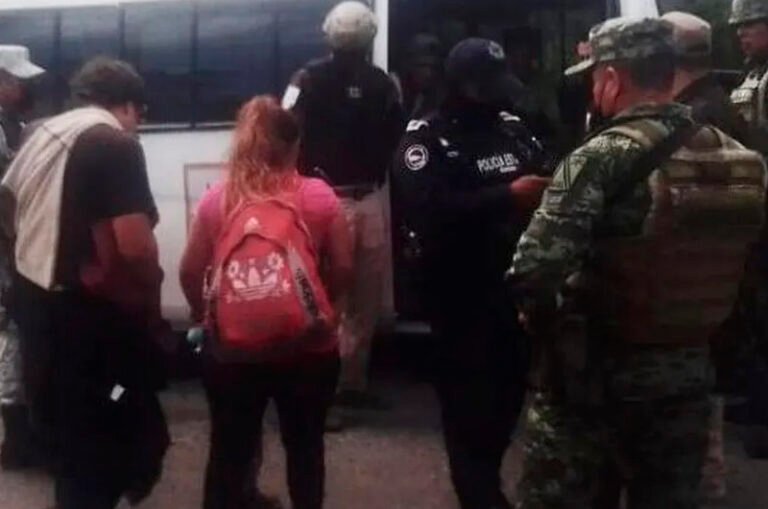 Aseguran 43 migrantes en municipios del sur de Veracruz