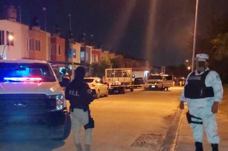 Arrestan a pareja en cateo antidrogas de Umán