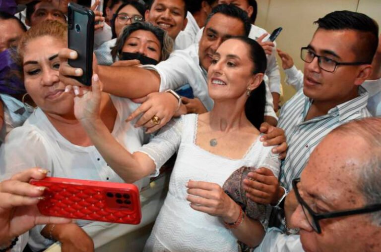 Remueven a dos funcionarios estatales tras apoyo a Sheinbaum