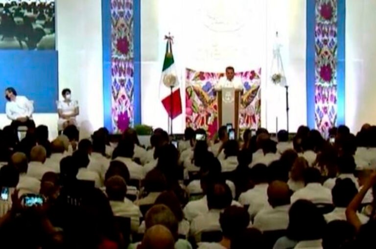 Rinde Renán Barrera Informe de Acciones del Gobierno Municipal