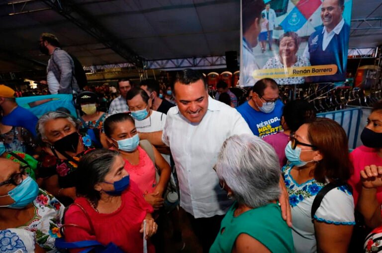 Alcalde Renán Barrera presenta su Primer Informe de Gobierno ante vecinos en el fraccionamiento Vergel II