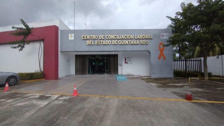 Extrabajador acusa irregularidades en conciliación laboral tras despido de empresa ligada a familia de Grupo Xcaret