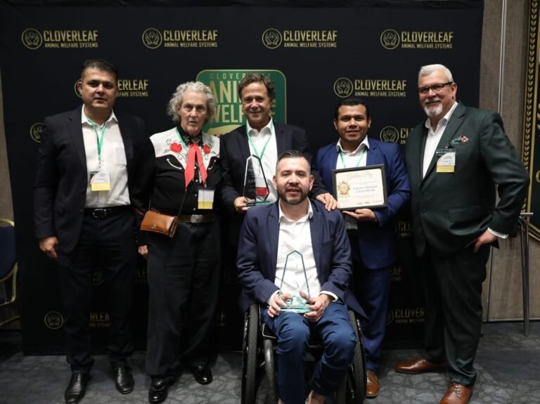 Temple Grandin impulsa reconocimiento internacional a la inclusión laboral y sustentabilidad de Kekén